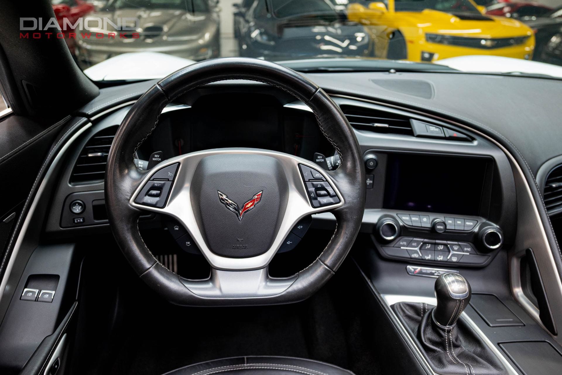 Used 2019 Chevrolet Corvette Stingray Coupe w/ 1LT RWD image 89