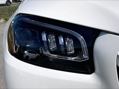 Used 2020 Mercedes-Benz GLS 450 4MATIC image 30