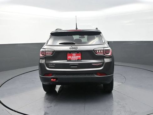 Used 2019 Jeep Compass Trailhawk AWD/4WD image 7