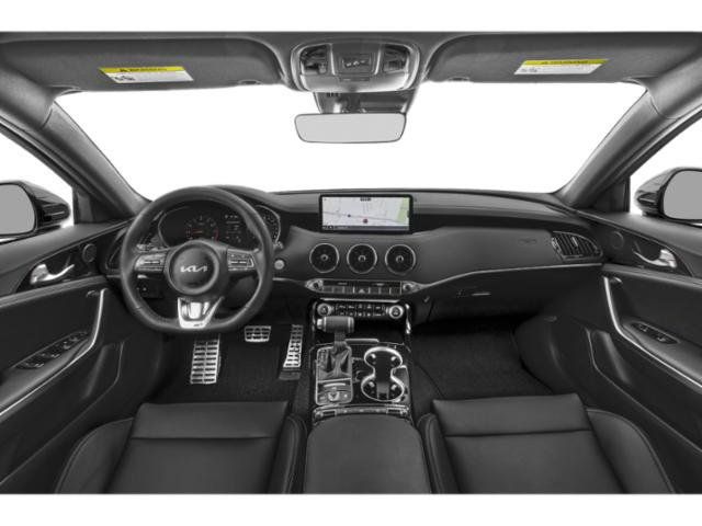 Used 2022 Kia Stinger GT-Line w/ Sun & Sound Package RWD image 11