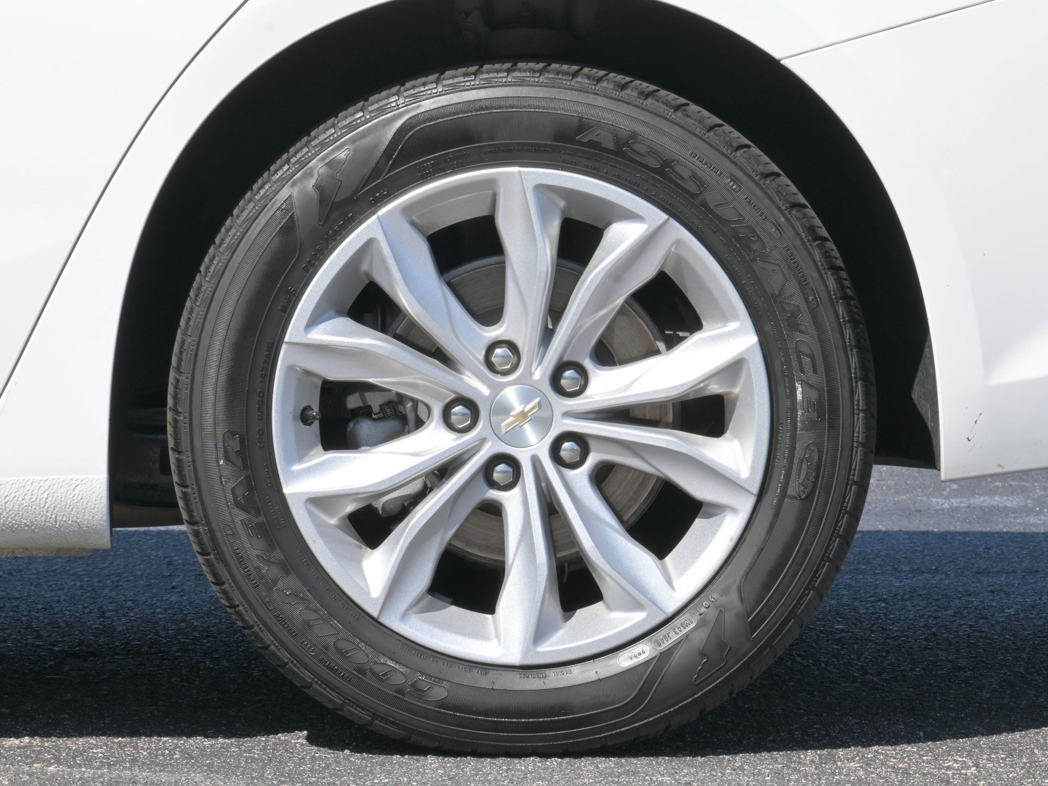 Used 2025 Chevrolet Malibu LT FWD image 33