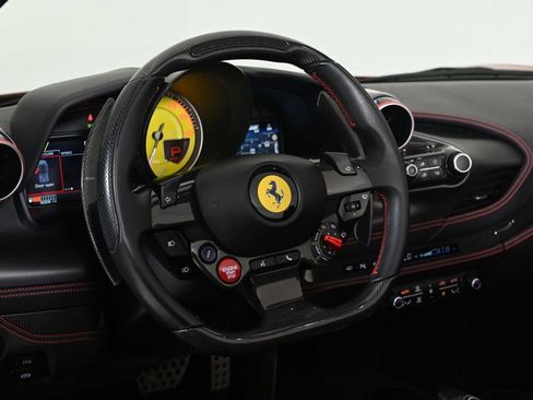 Used 2022 Ferrari F8 Tributo Base image 13
