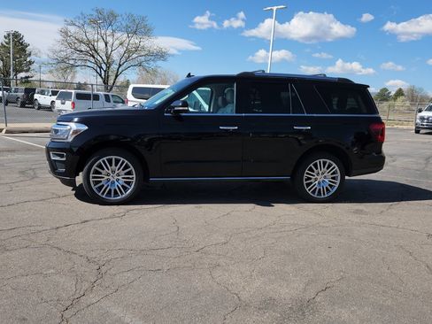 Certified 2024 Ford Expedition Limited AWD/4WD image 5