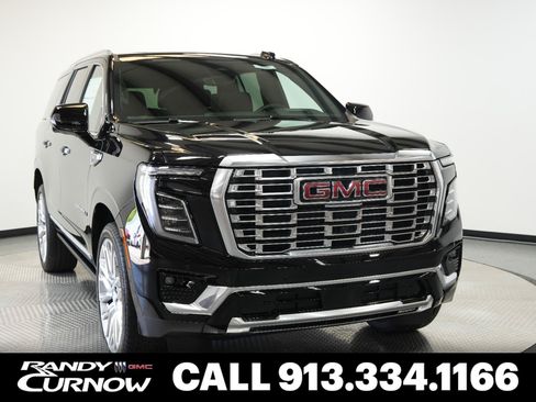 New 2026 GMC Yukon Denali w/ Denali Reserve Package AWD/4WD image 1
