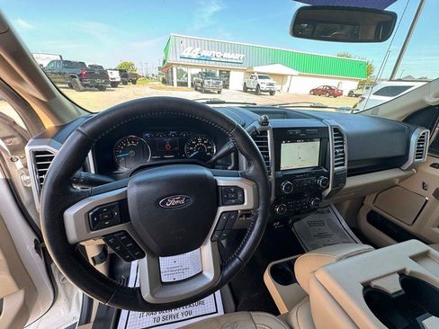Used 2016 Ford F150 Lariat w/ Trailer Tow Package AWD/4WD image 8