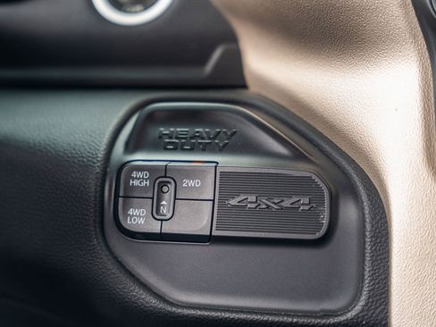 Used 2020 RAM 2500 Laramie image 35