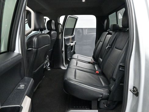 Used 2019 Ford F250 Lariat w/ Lariat Ultimate Package image 32