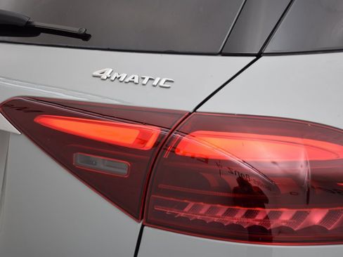 New 2025 Mercedes-Benz GLE 450 4MATIC image 13