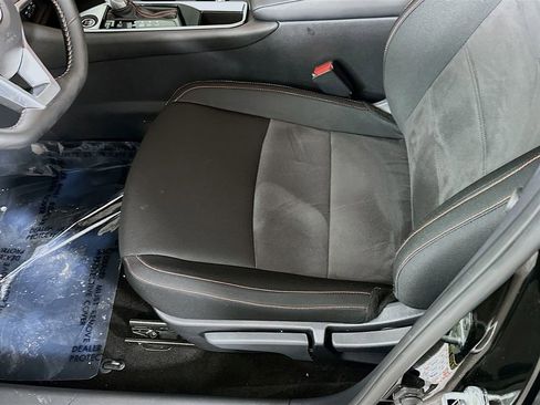 Certified 2025 Nissan Sentra SR w/ Midnight Edition image 28