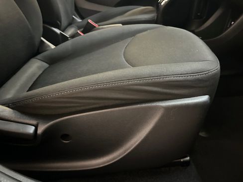 Used 2021 Chevrolet Spark LT image 23