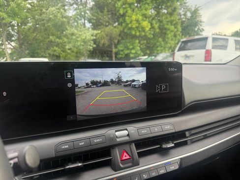 Used 2026 Kia K4 FWD image 23