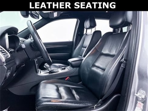 Used 2019 Jeep Grand Cherokee Limited image 5