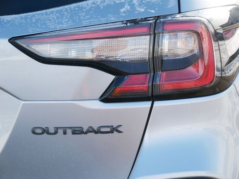 Certified 2024 Subaru Outback Onyx Edition image 17