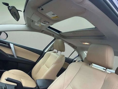 Used 2012 MAZDA MAZDA3 i Grand Touring w/ Tech Pkg image 21