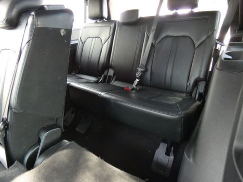 Used 2019 Ford Expedition Max Limited w/ Equipment Group 301A image 25