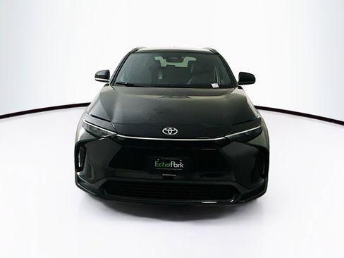 Used 2024 Toyota bZ4X XLE w/ Weather Package image 2