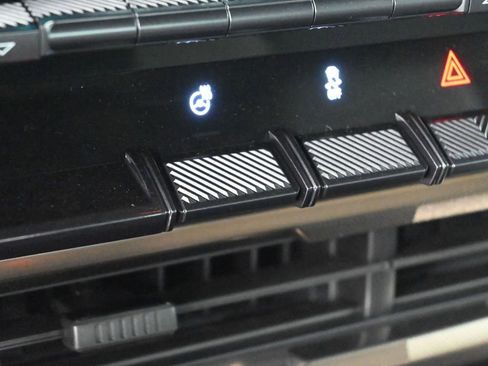 New 2025 GMC Hummer EV 2X image 26