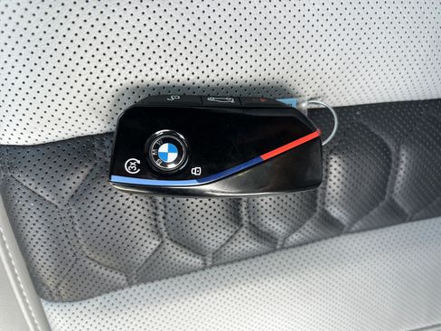 Used 2025 BMW X5 M Competition w/ Executive Package AWD/4WD image 35