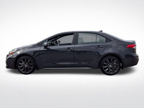 Used 2025 Toyota Corolla SE FWD image 6
