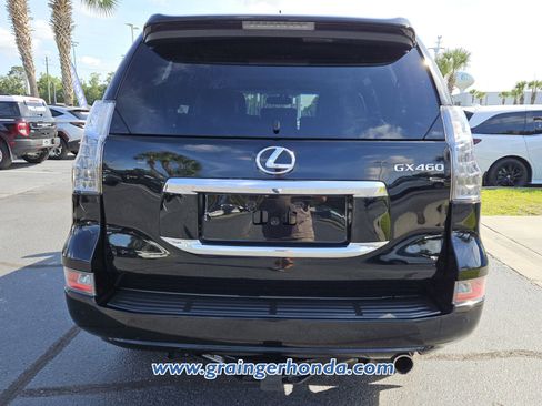 Used 2015 Lexus GX 460 w/ Premium Package AWD/4WD image 4