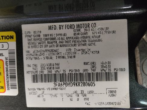 Used 2019 Ford Fusion SE w/ Equipment Group 151A FWD image 33