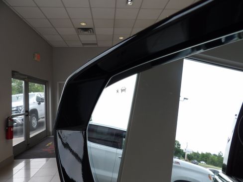 Used 2023 GMC Yukon XL Denali w/ Max Trailering Package AWD/4WD image 7