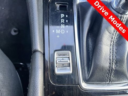 Used 2018 MAZDA MAZDA3 Sport image 13