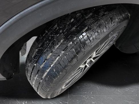 Used 2023 Ford Escape SE w/ PHEV Premium Package image 37