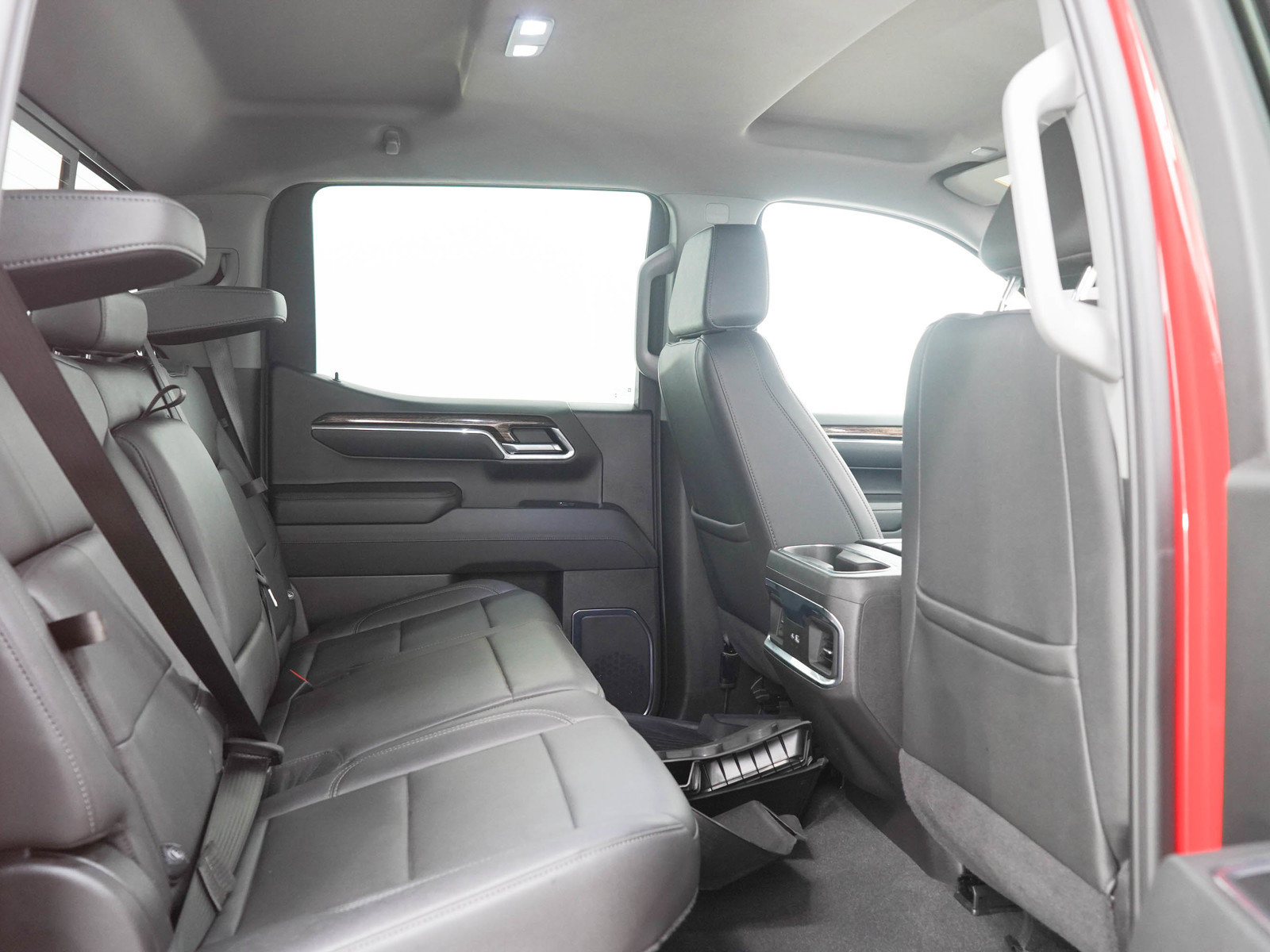 Used 2024 GMC Sierra 1500 Elevation w/ Elevation Premium Package AWD/4WD image 14