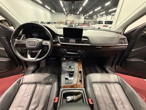 Used 2018 Audi Q5 2.0T Premium Plus w/ Premium Plus Package AWD/4WD image 34