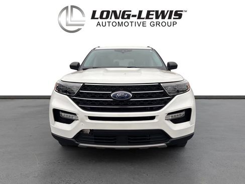 Used 2021 Ford Explorer XLT w/ Equipment Group 202A image 11