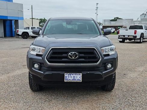 Used 2021 Toyota Tacoma SR5 RWD image 34