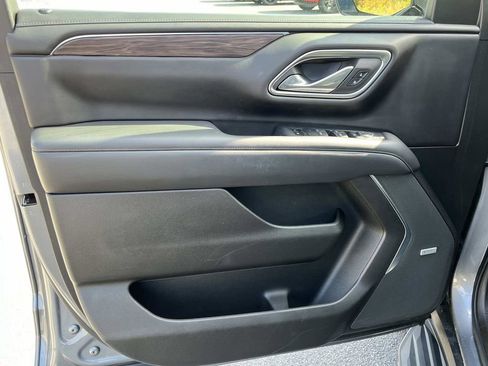 Used 2021 Chevrolet Tahoe LT w/ Rear Media and Nav Package image 27