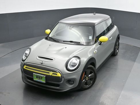 Used 2020 MINI Cooper SE w/ 6.5" Touchscreen Package image 37