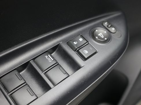 Used 2019 Honda Fit LX image 14