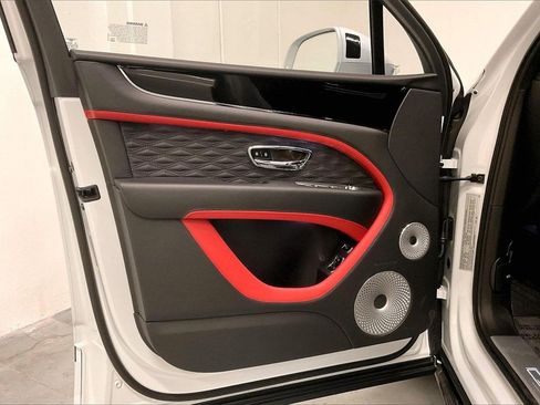 New 2026 Bentley Bentayga Speed image 19