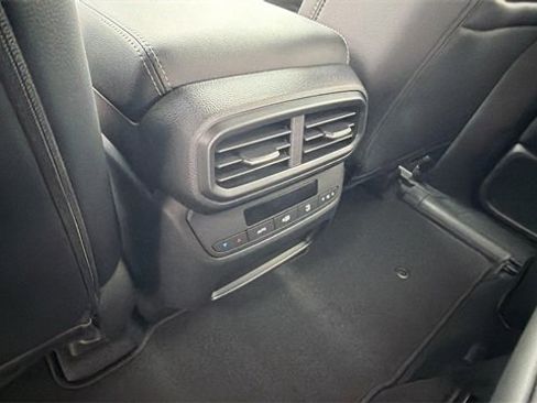 New 2025 Honda Pilot Touring image 17