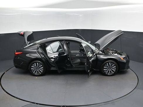 Used 2025 Nissan Altima 2.5 SV FWD image 51