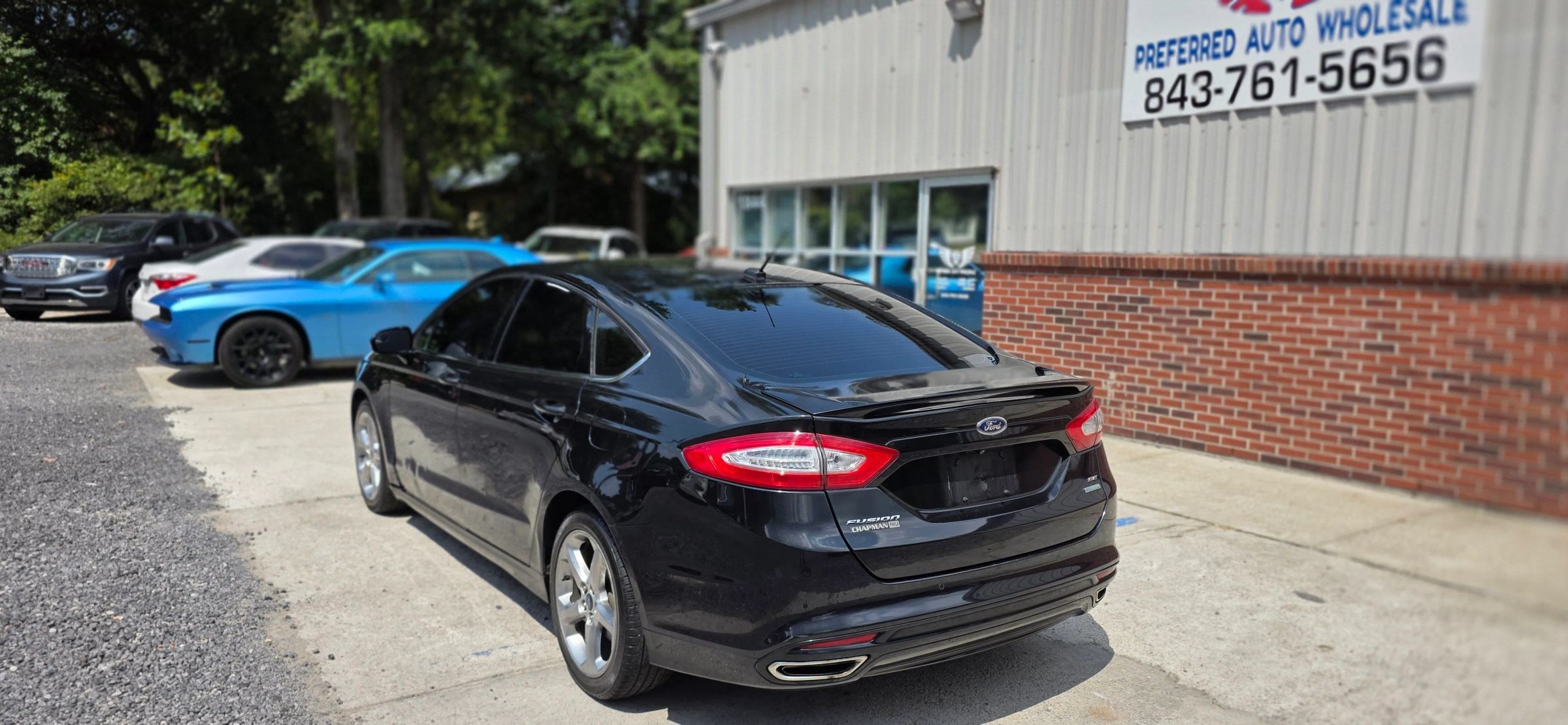 Used 2015 Ford Fusion SE FWD image 5