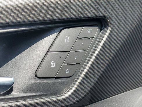 Used 2025 Chevrolet Traverse High Country w/ LPO, Floor Liner Package AWD/4WD image 25
