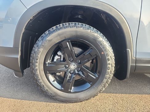 Used 2023 Honda Ridgeline Black Edition image 13