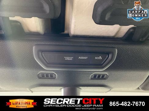 Used 2023 Jeep Wrangler Unlimited Rubicon 4xe w/ Cold Weather Group AWD/4WD image 20