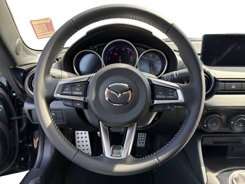 New 2026 MAZDA MX-5 Miata Club w/ Interior Package RWD image 13