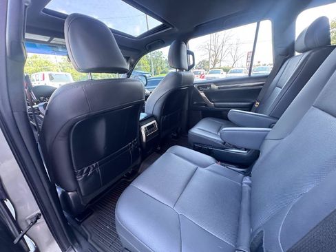 Used 2020 Lexus GX 460 Premium AWD/4WD image 17
