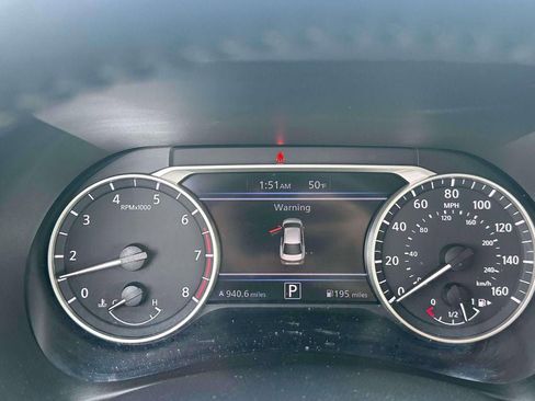 Certified 2023 Nissan Sentra SV w/ Trunk Package image 24