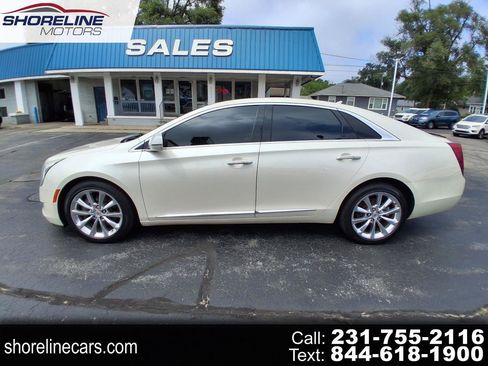 Used 2013 Cadillac XTS Premium AWD/4WD image 1