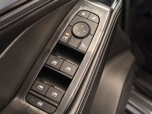 Certified 2023 Nissan Rogue SV w/ SV Premium B Package AWD/4WD image 10