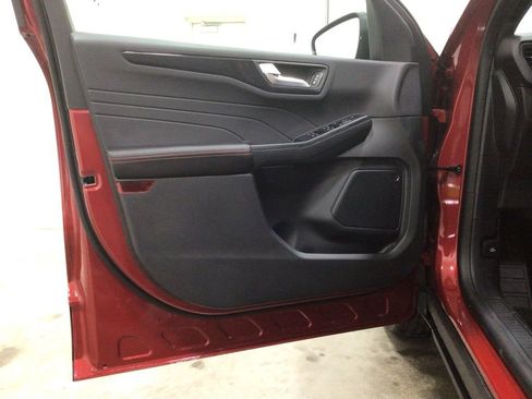 New 2025 Ford Escape ST-Line w/ Tech Pack #1 image 26