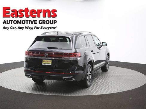 Used 2025 Volkswagen Atlas SE FWD image 39