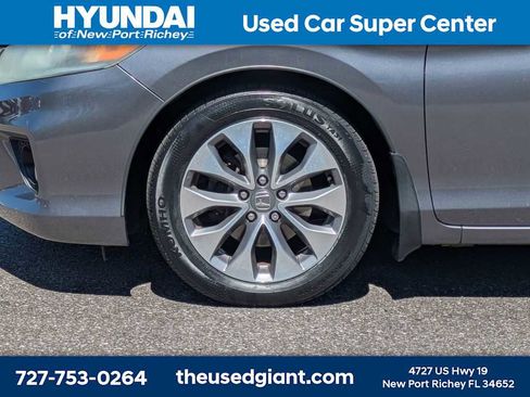 Used 2014 Honda Accord EX image 10